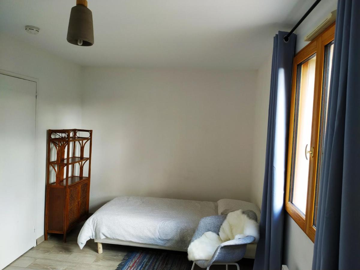 Maison Cheptainville Avec Terrasse Sur Verdure 외부 사진
